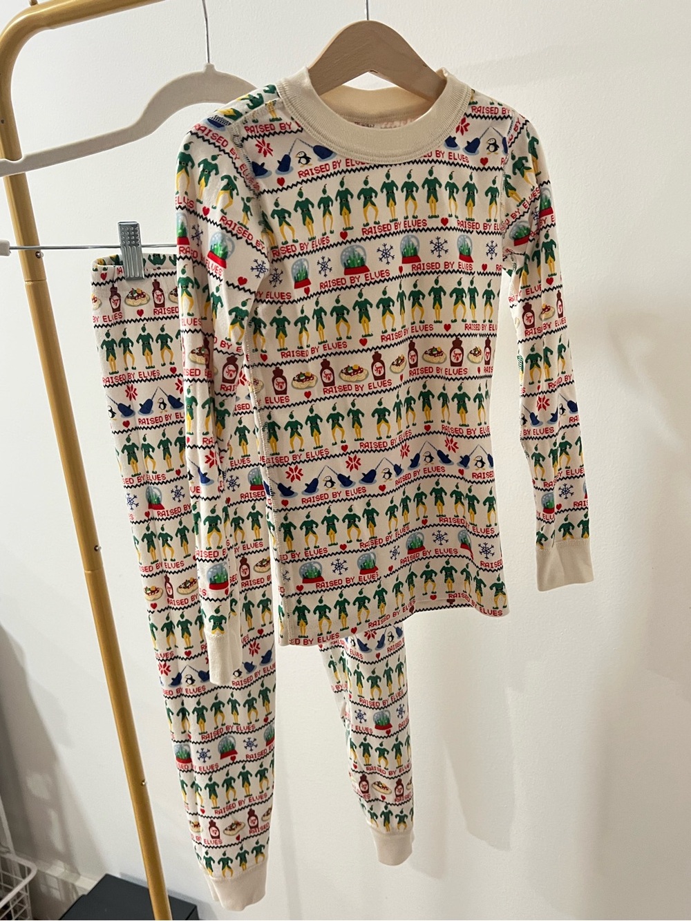 Hanna Andersson Cream Holiday Pajama Set Buddy the Elf - Picture 2 of 3